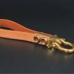 Genuine Leather Key Fob Key Chain Gold Horseshoe